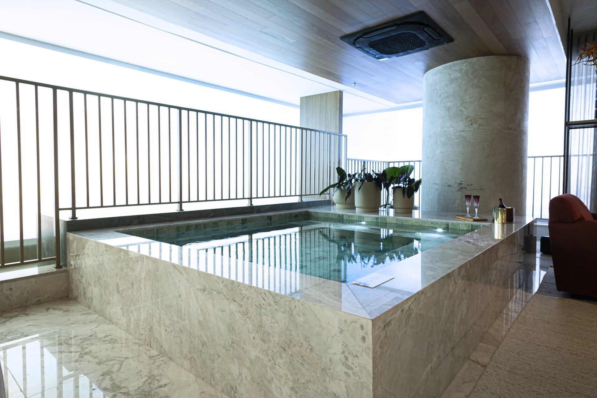 Legítimo Flamboyant Residencial — 420 m² com 4 suítes e piscina privativa — miniatura 4