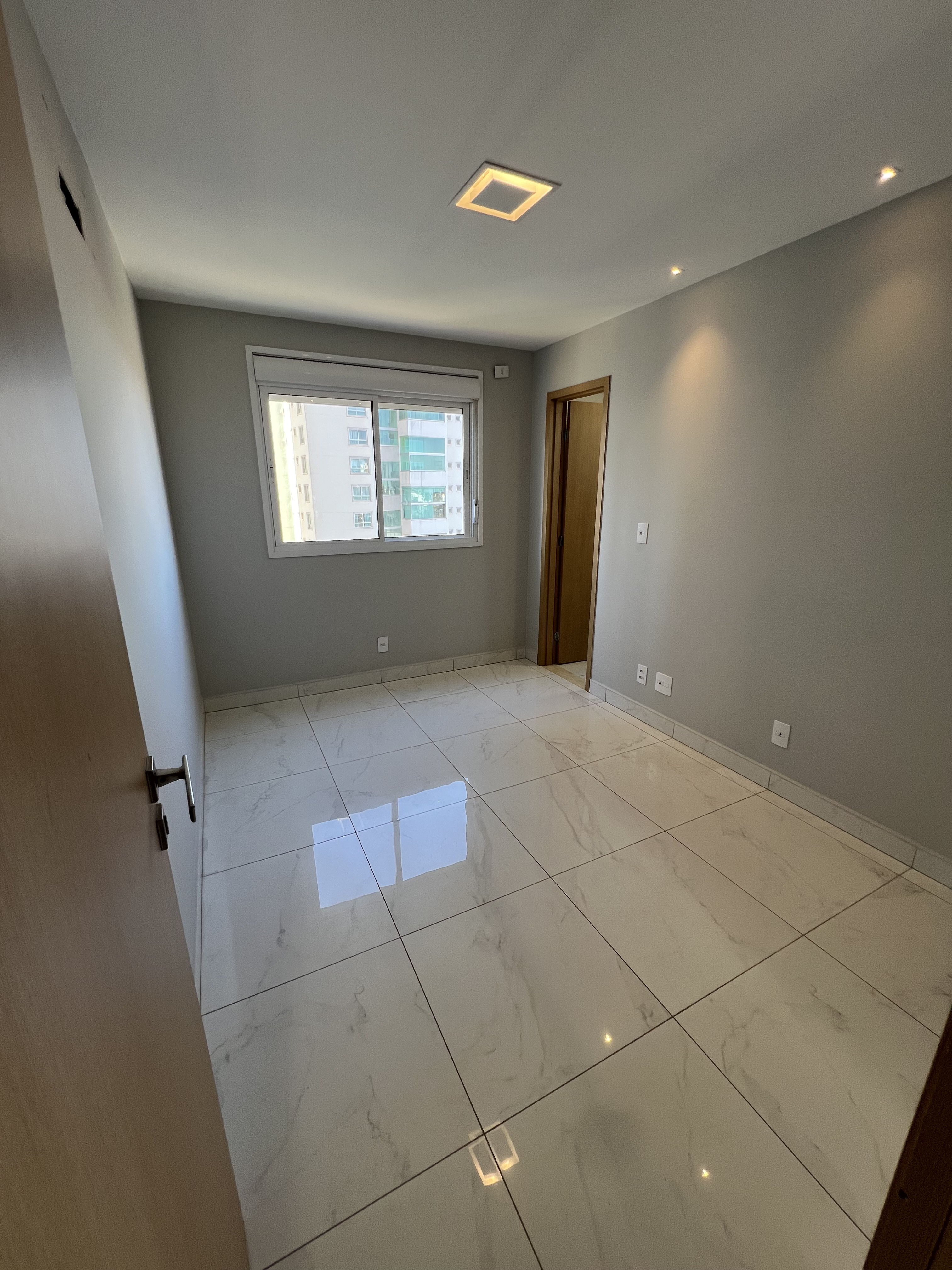 M Central Park: 4 suítes, 171 m² e 3 vagas no Jardim Goiás — miniatura 12