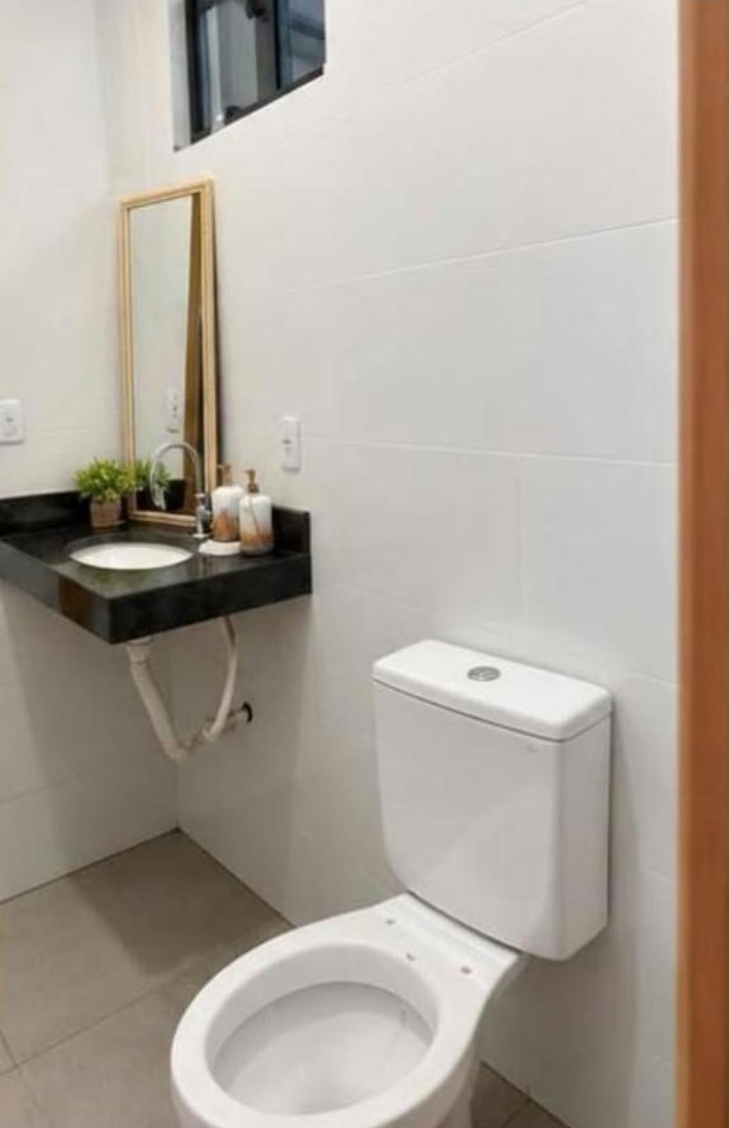 Casa incrível, 3 quartos no Setor Santos Dumont – Goiânia! — Casa à venda em Setor Santos Dumont (foto 2)