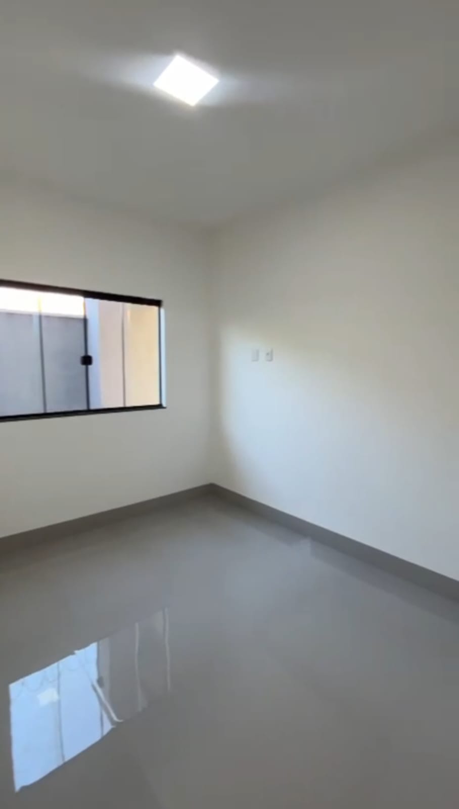 Casa: 3 quartos, sendo 1 suíte - Setor Serra Dourada — miniatura 13