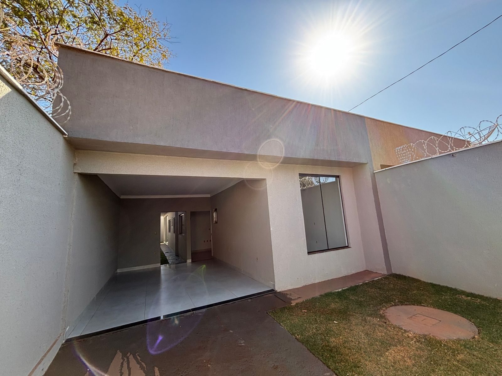 Casa 3 quartos no Jardim Veneza, Aparecida de Goiânia — Casa à venda em Jardim Veneza (foto 1)