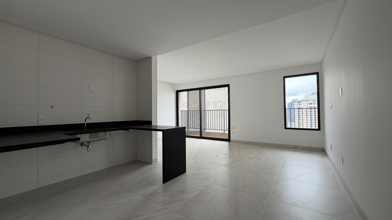 Studio no WTC Residence: 45 m² e 1 vaga no Setor Marista — Apartamento à venda em Setor Marista (foto 1)