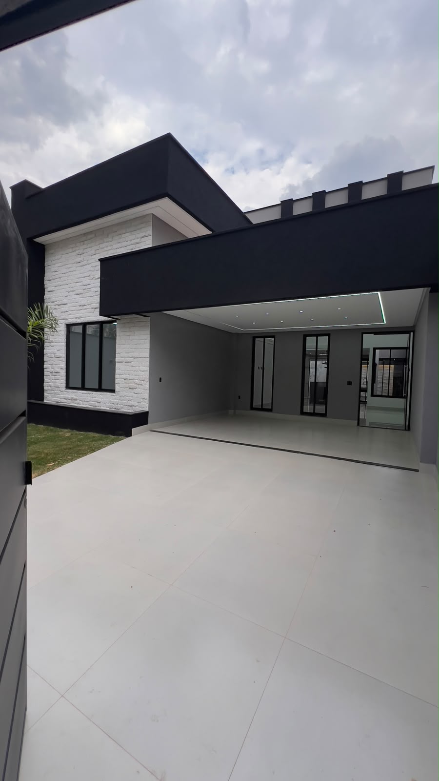 Casa 3 quartos no Residencial Havaí — Casa à venda em Residencial Havaí (foto 1)