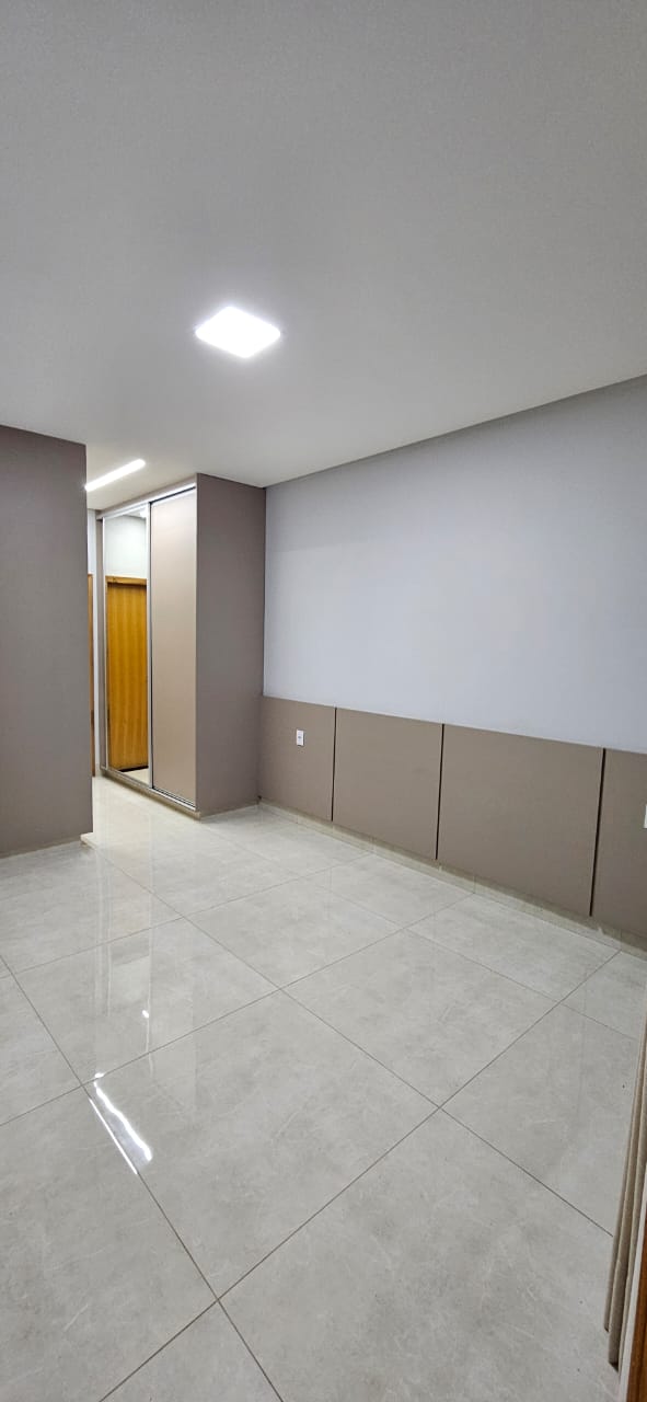 Casa 3 suítes com armários e piscina - Jardim Atlântico — miniatura 12