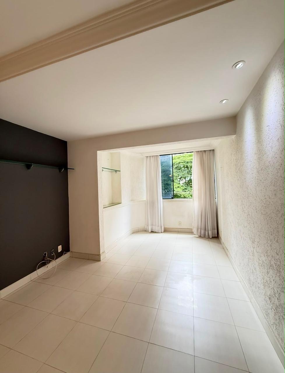 Apartamento de 3 quartos e 1 suíte no Alto Bueno — Apartamento à venda em Setor Bueno (foto 1)