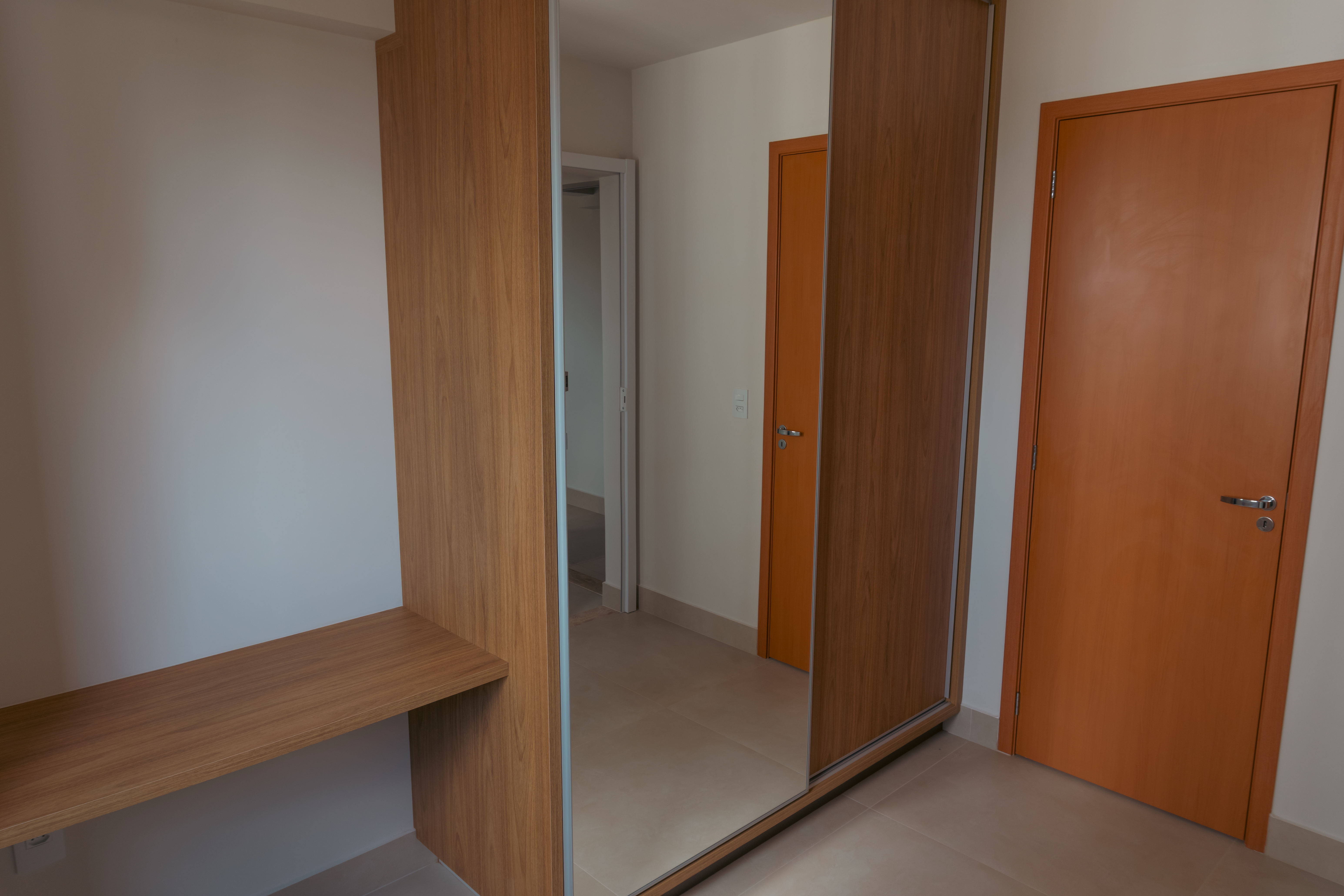 Apartamento completo em armários — miniatura 7