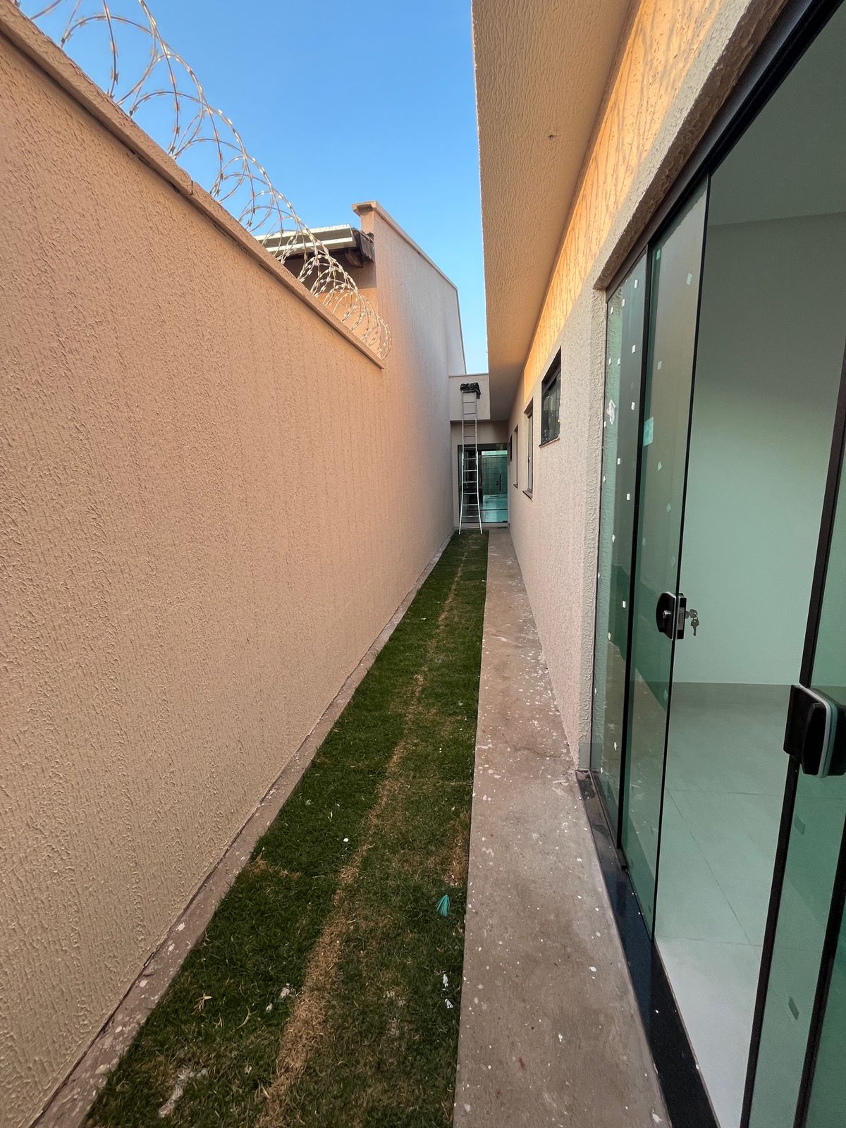 Casa 3 quartos em Sítios Santa Luzia, Aparecida de Goiânia · 126 m² — miniatura 14