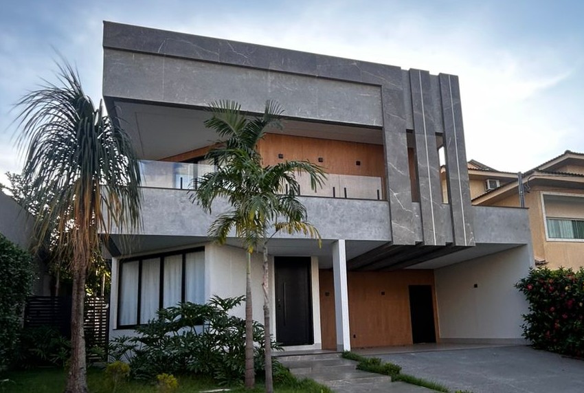 Sobrado com 3 suítes plenas no Jardins Madri — Casa em condomínio à venda em Jardins Madri (foto 1)