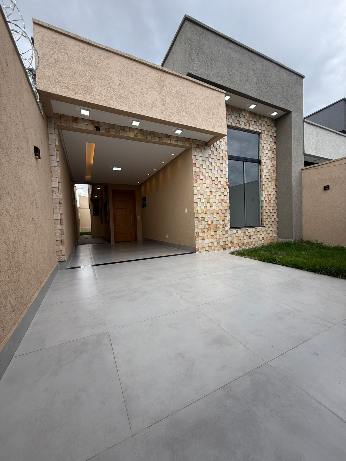 Casa 3 quartos em Cardoso Continuação, Aparecida de Goiânia · 105 m² — Casa à venda em Cardoso Continuação (foto 1)