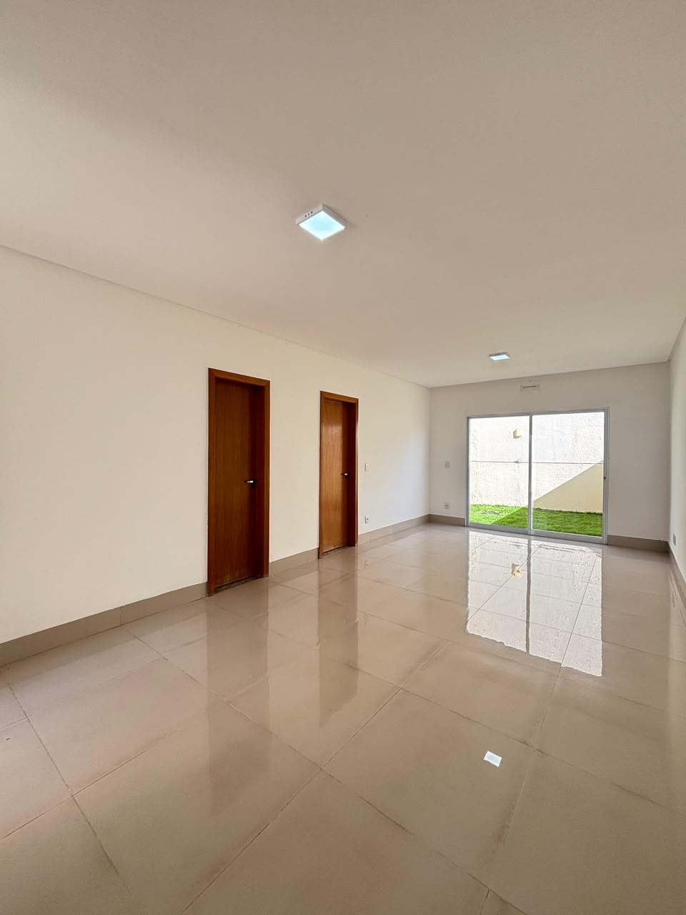 Sobrado no bairro Cardoso com 3 suítes, 150 m² e quintal privativo — miniatura 7