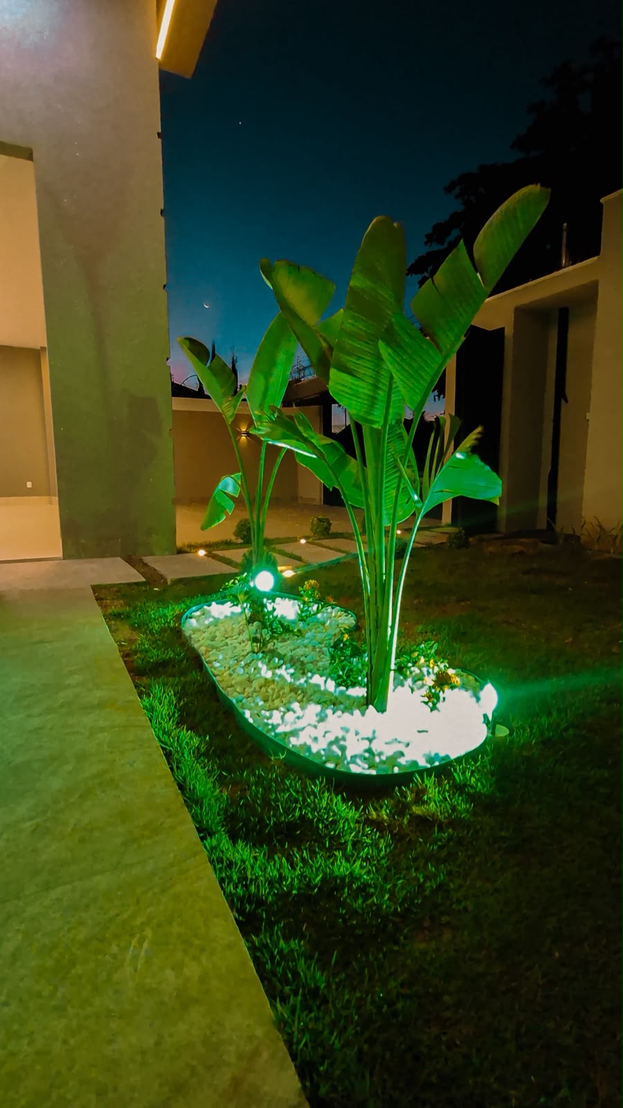 Casa com 3 suítes e piscina, Vila Brasília — miniatura 8