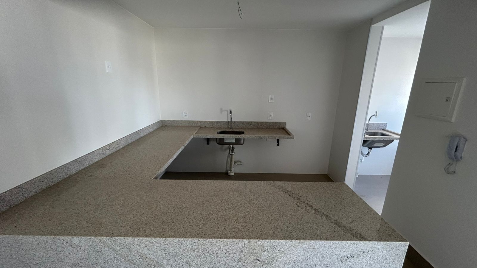 Moove Home Brasal: 3 suítes, 119 m² e 2 vagas no Setor Bueno — Apartamento à venda em Setor Bueno (foto 6)