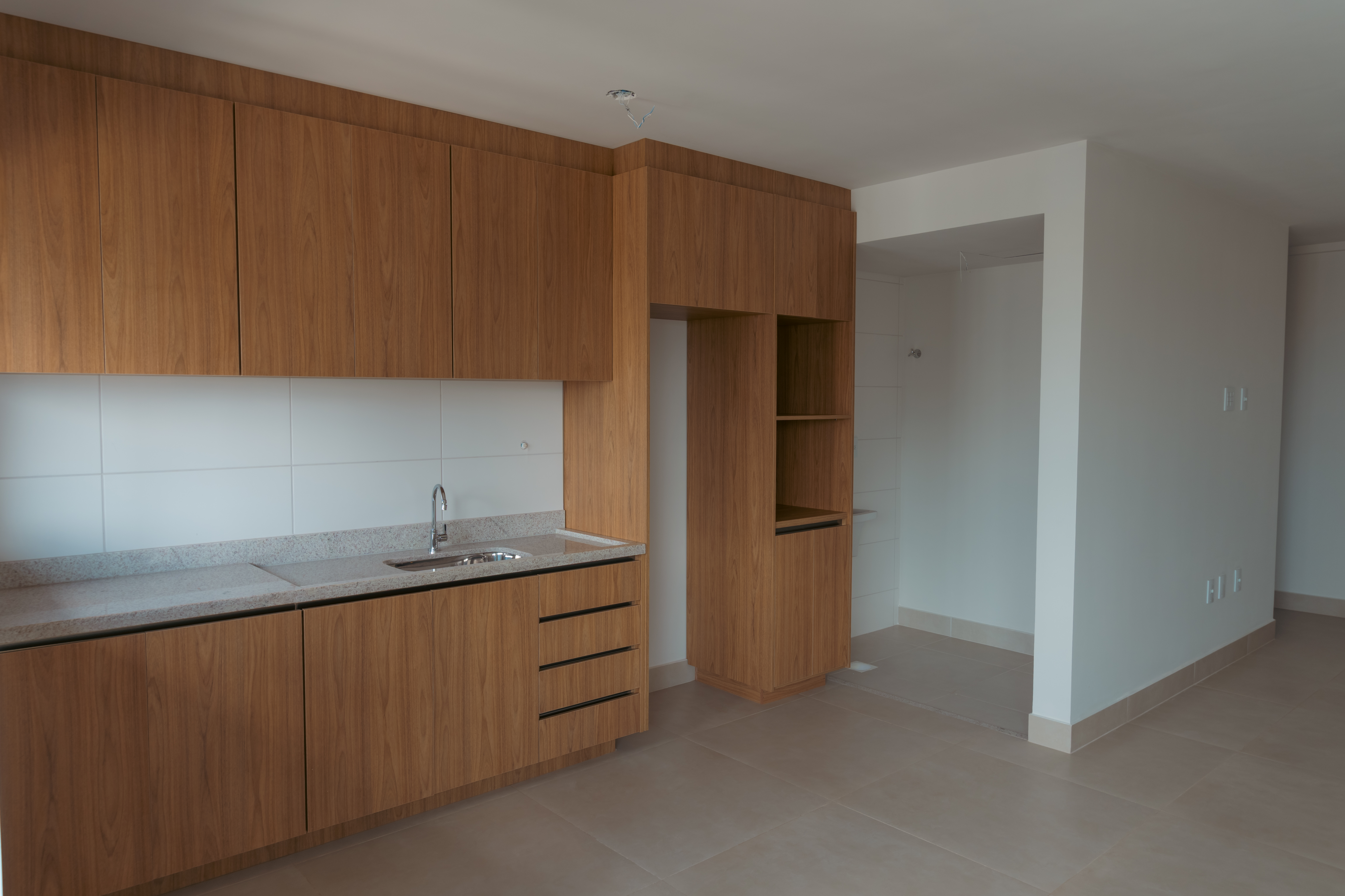 Apartamento completo em armários — miniatura 4