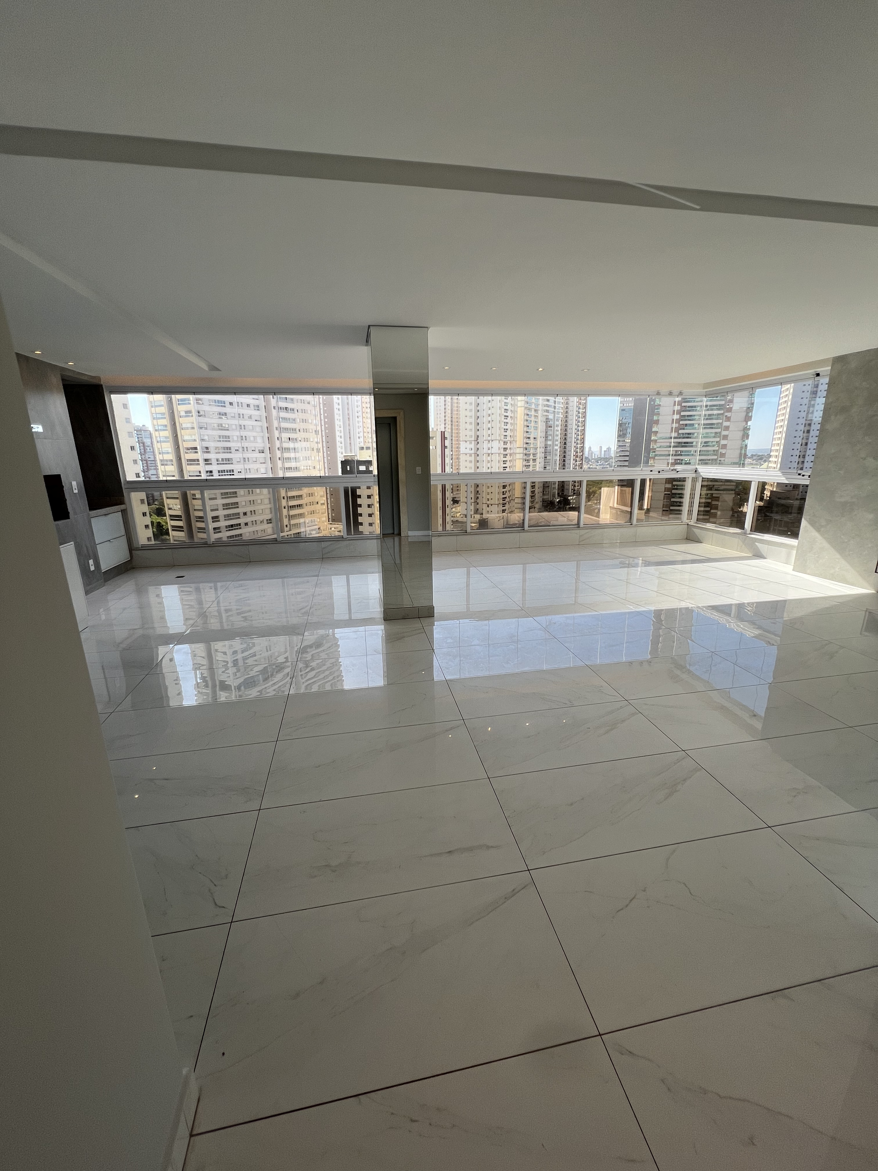 M Central Park: 4 suítes, 171 m² e 3 vagas no Jardim Goiás — Apartamento à venda em Jardim Goiás (foto 1)