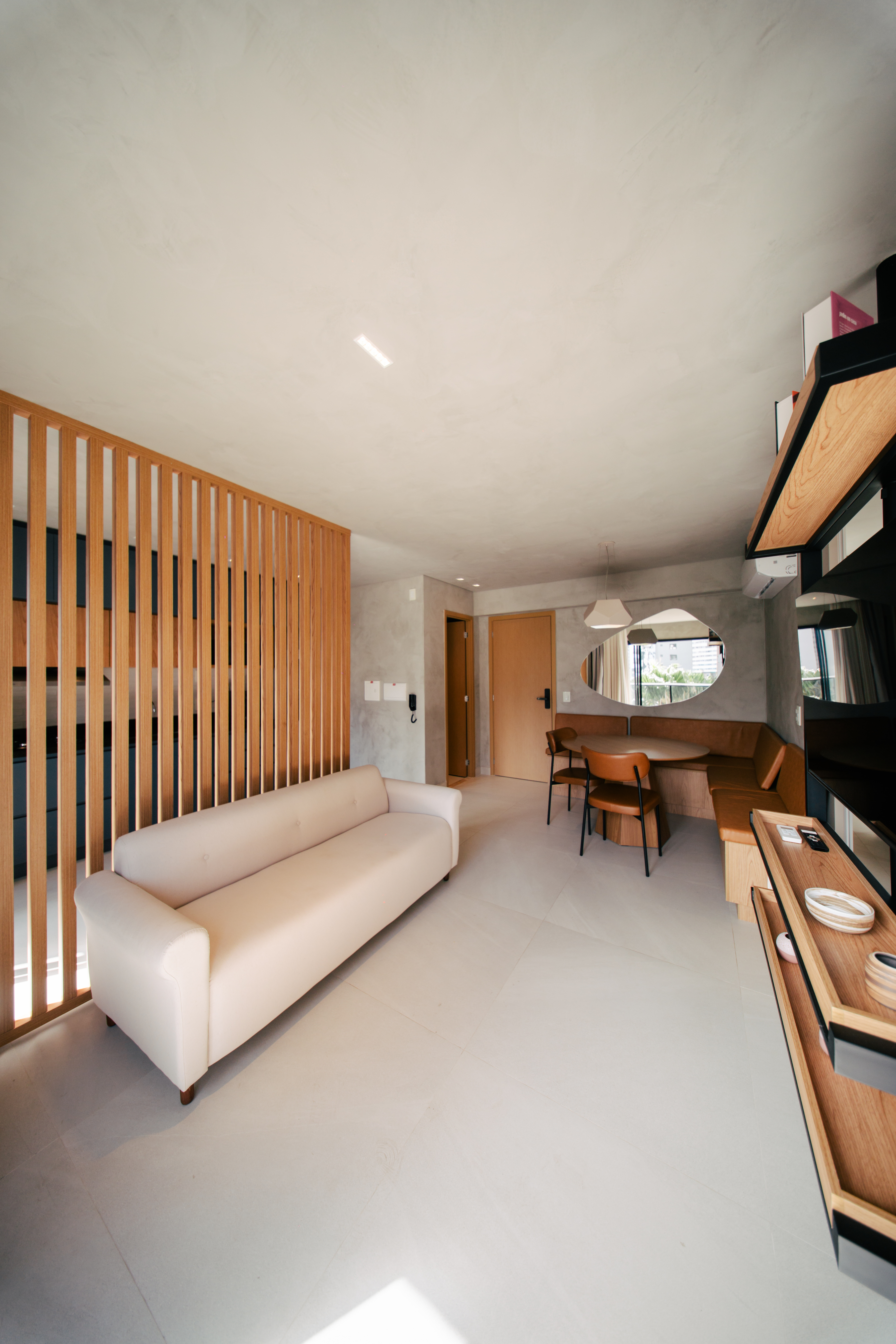 Apartamento mobiliado no Marista: 47 m² e 1 vaga no 5º andar — miniatura 5