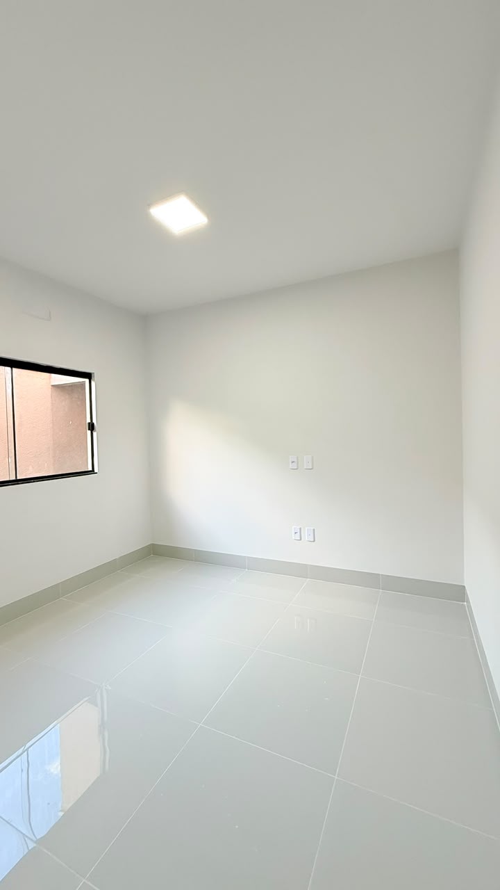 Casa 3 quartos, sendo 1 suíte, Setor Serra Dourada — miniatura 3