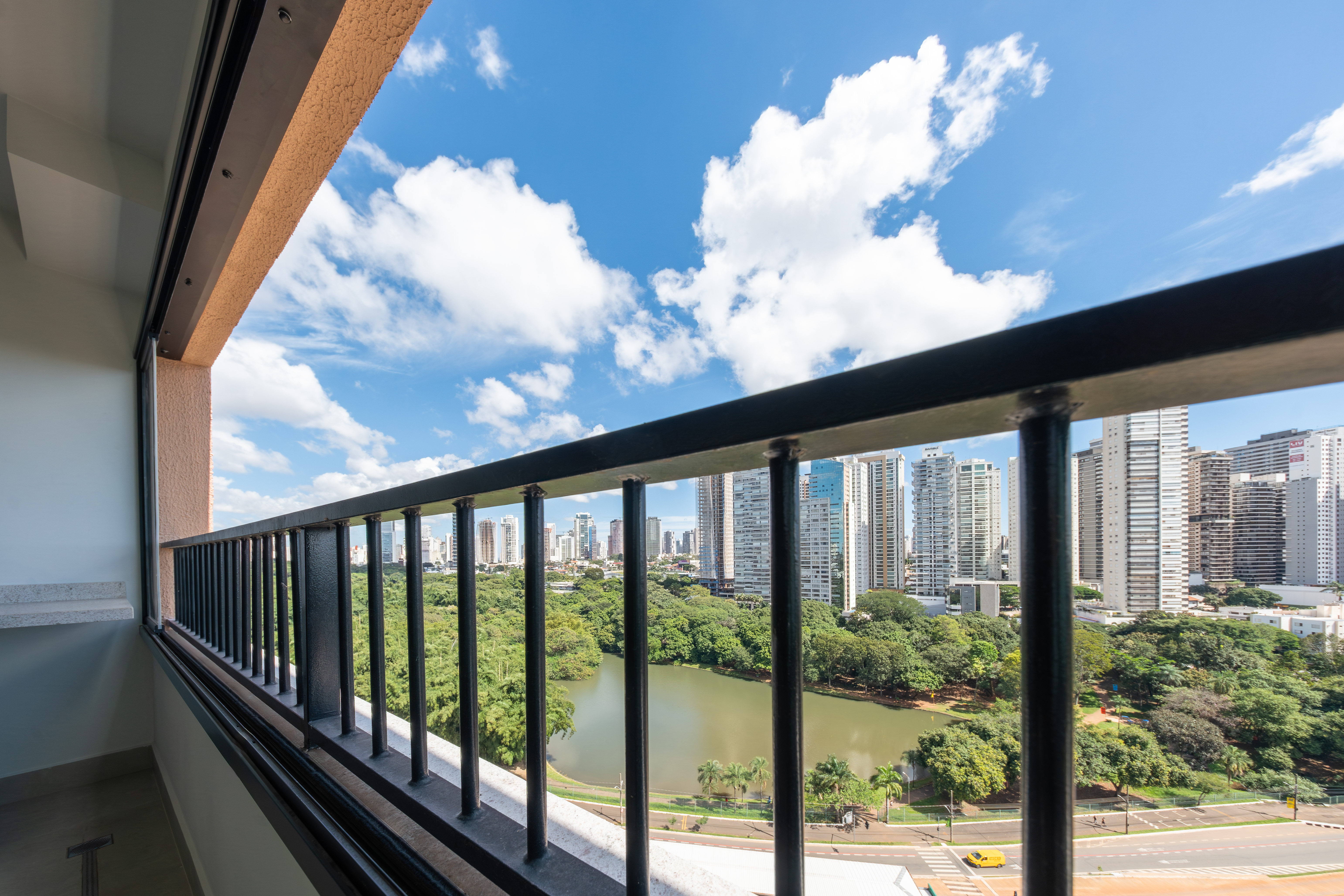 Apartamento à venda em frente ao Parque Areião — miniatura 3