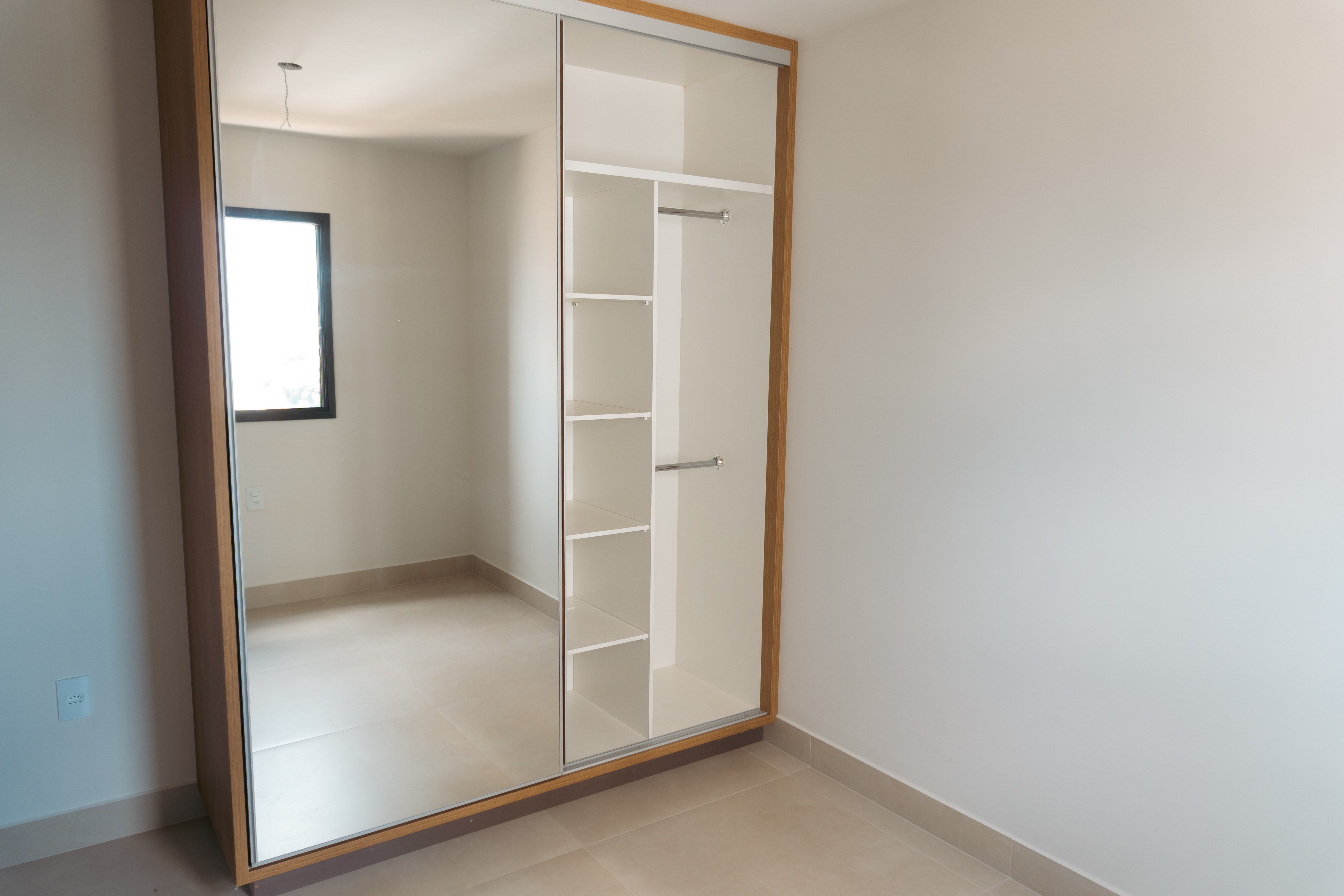 Apartamento no Setor Pedro Ludovico — miniatura 5