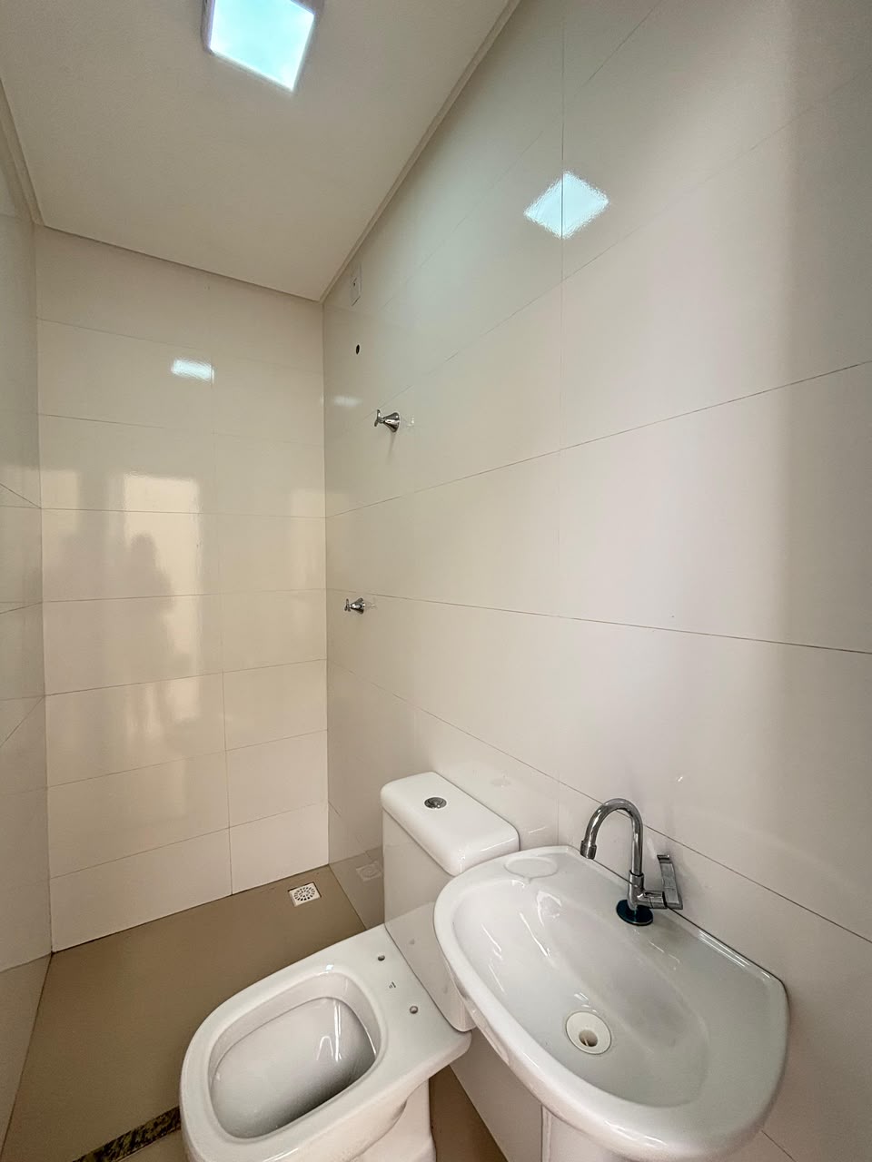 Sobrado no bairro Cardoso com 3 suítes, 150 m² e quintal privativo — miniatura 11