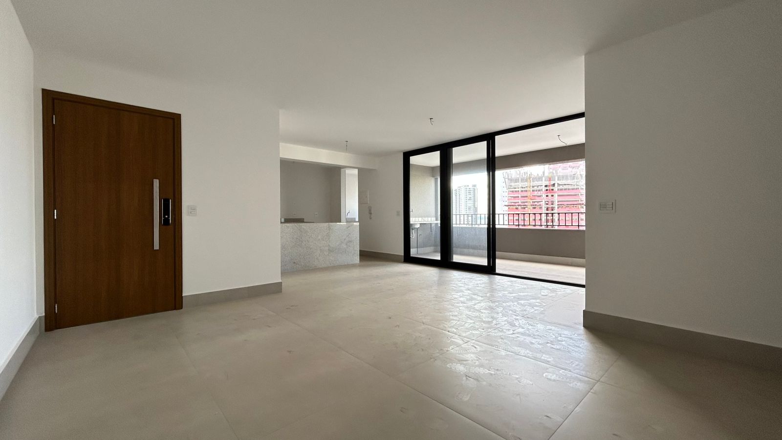 Moove Home Brasal: 3 suítes, 119 m² e 2 vagas no Setor Bueno — Apartamento à venda em Setor Bueno (foto 2)