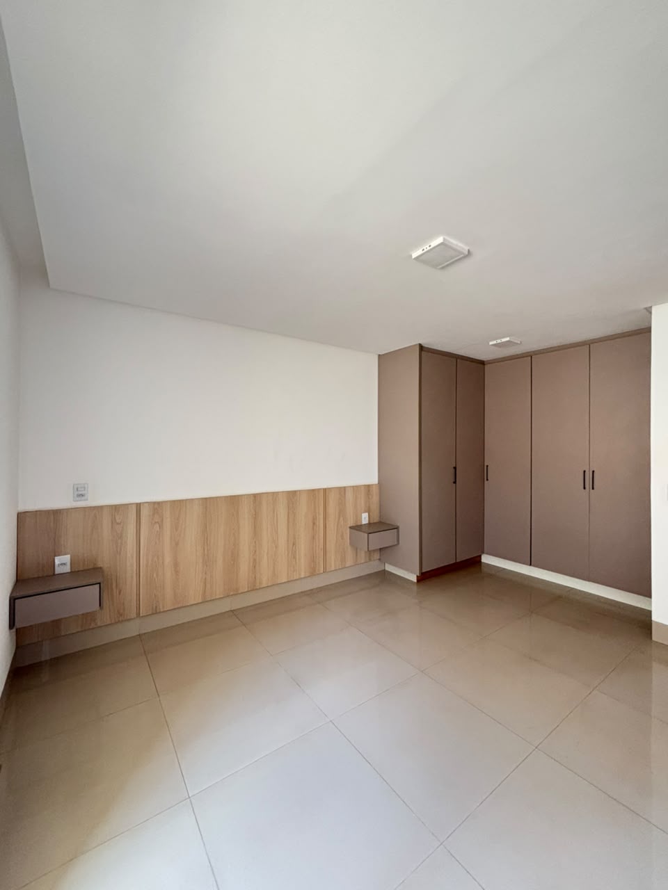 Sobrado no bairro Cardoso com 3 suítes, 150 m² e quintal privativo — miniatura 12