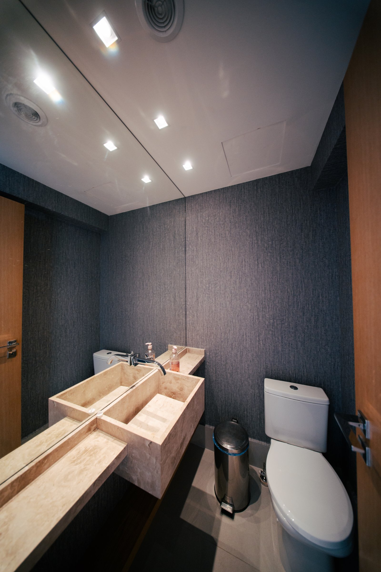 Apartamento mobiliado no Marista: 47 m² e 1 vaga no 5º andar — miniatura 12