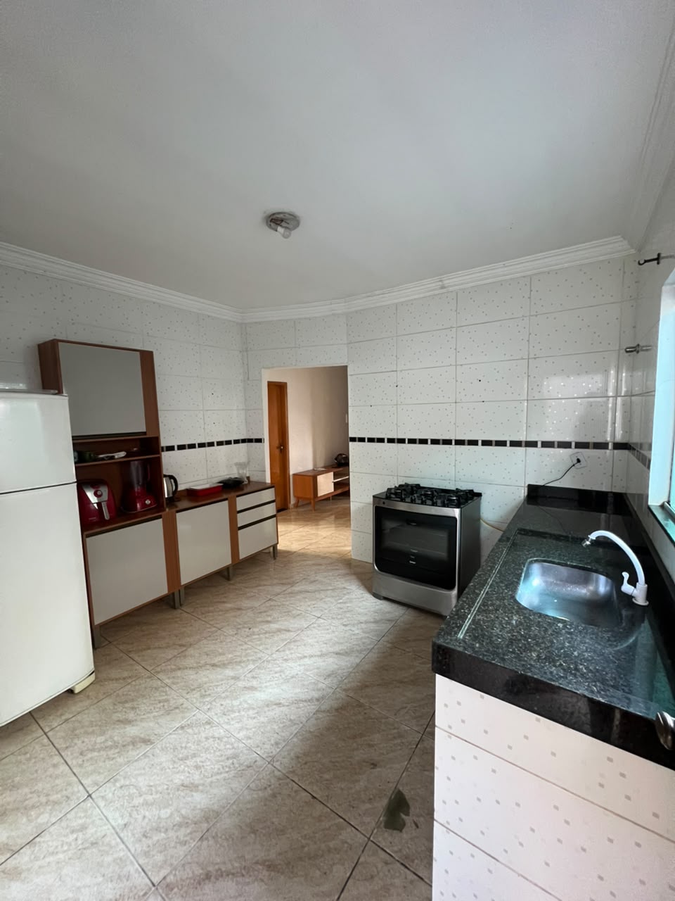 Casa, 3 quartos, sendo 1 suíte - Bairro Célia Maria — miniatura 4