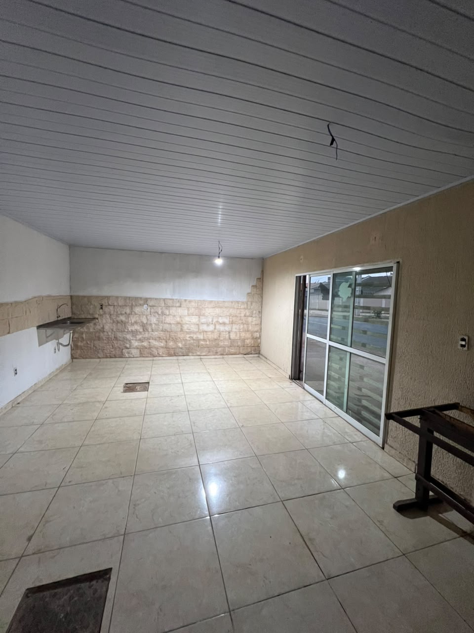 Casa, 3 quartos, sendo 1 suíte - Bairro Célia Maria — miniatura 15