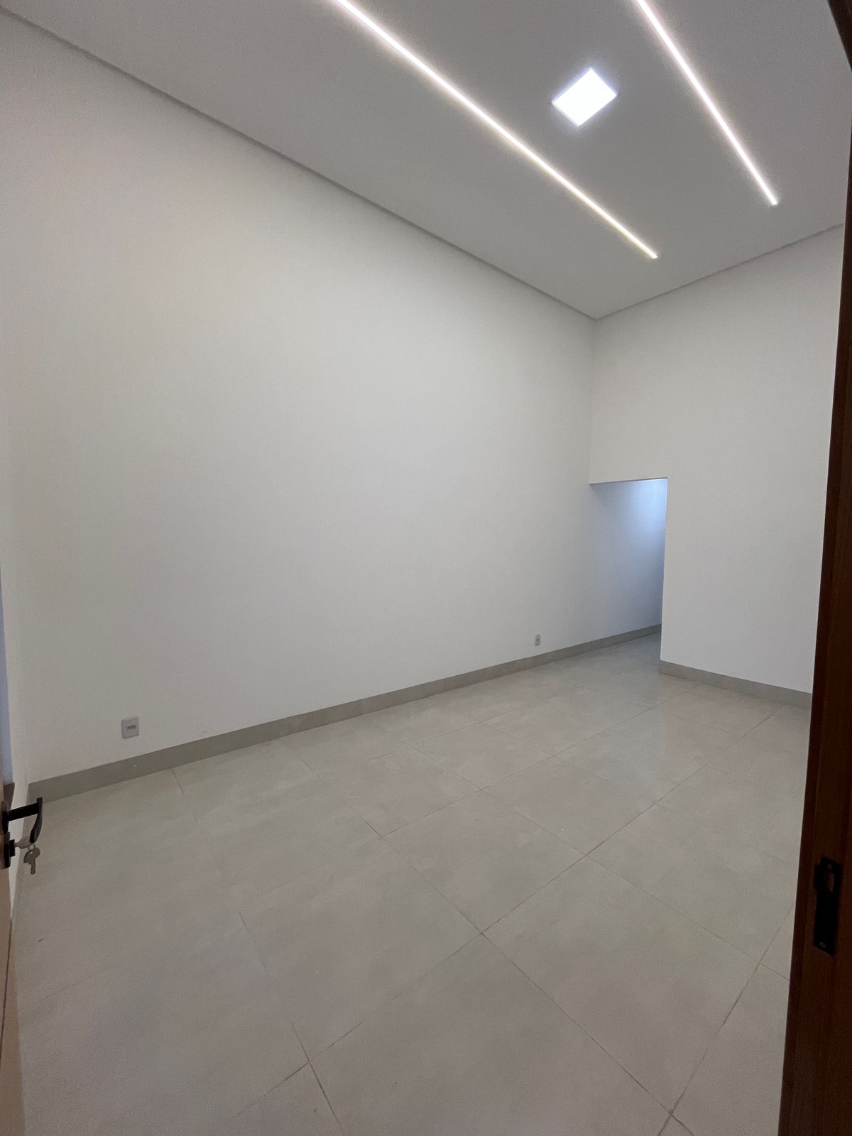 Casa 3 quartos em Sítios Santa Luzia, Aparecida de Goiânia · 126 m² — Casa à venda em Sítios Santa Luzia (foto 6)
