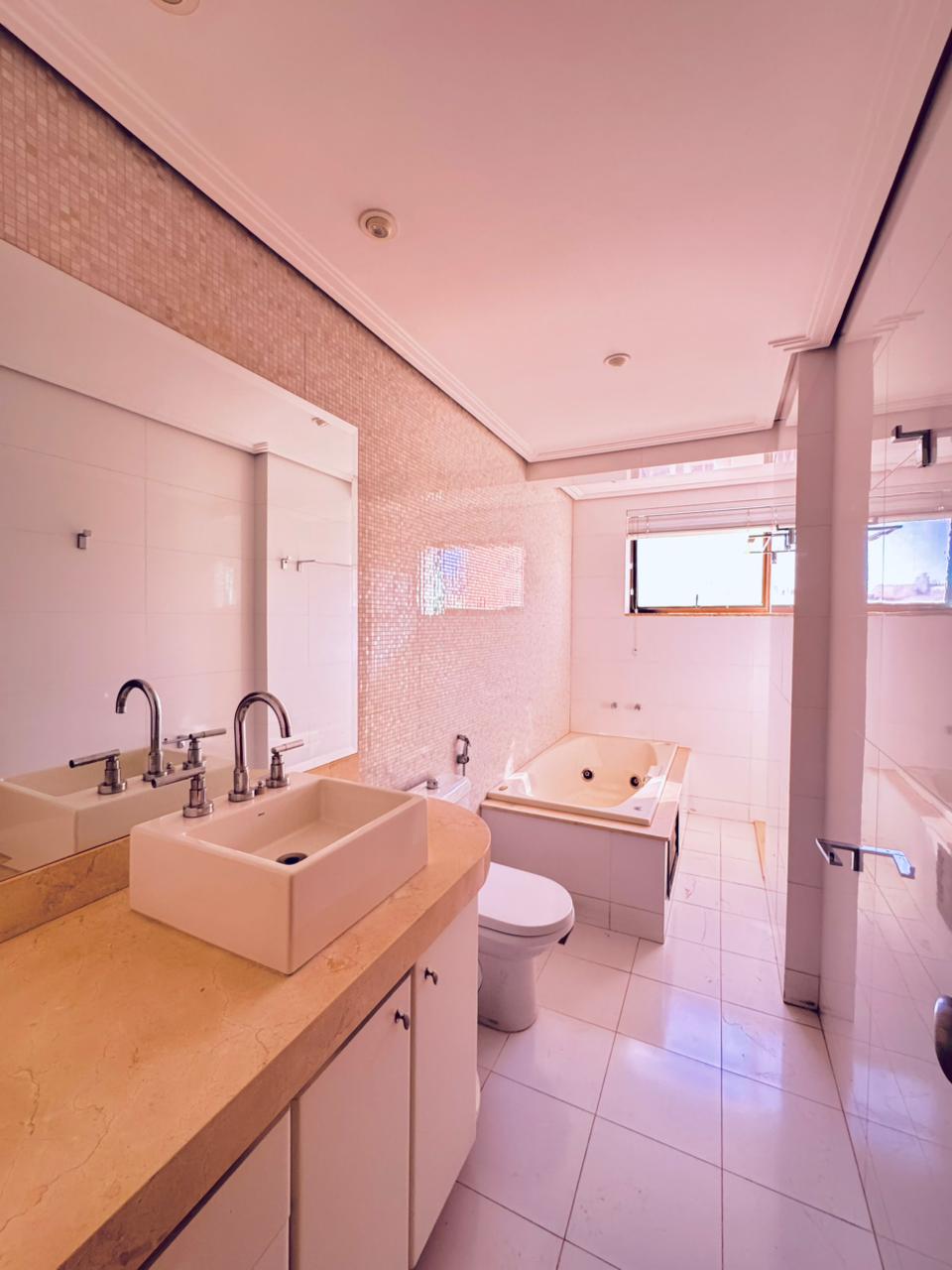 Apartamento de 140 m², 3 suítes e 2 vagas no 14º andar, Setor Bueno — miniatura 7