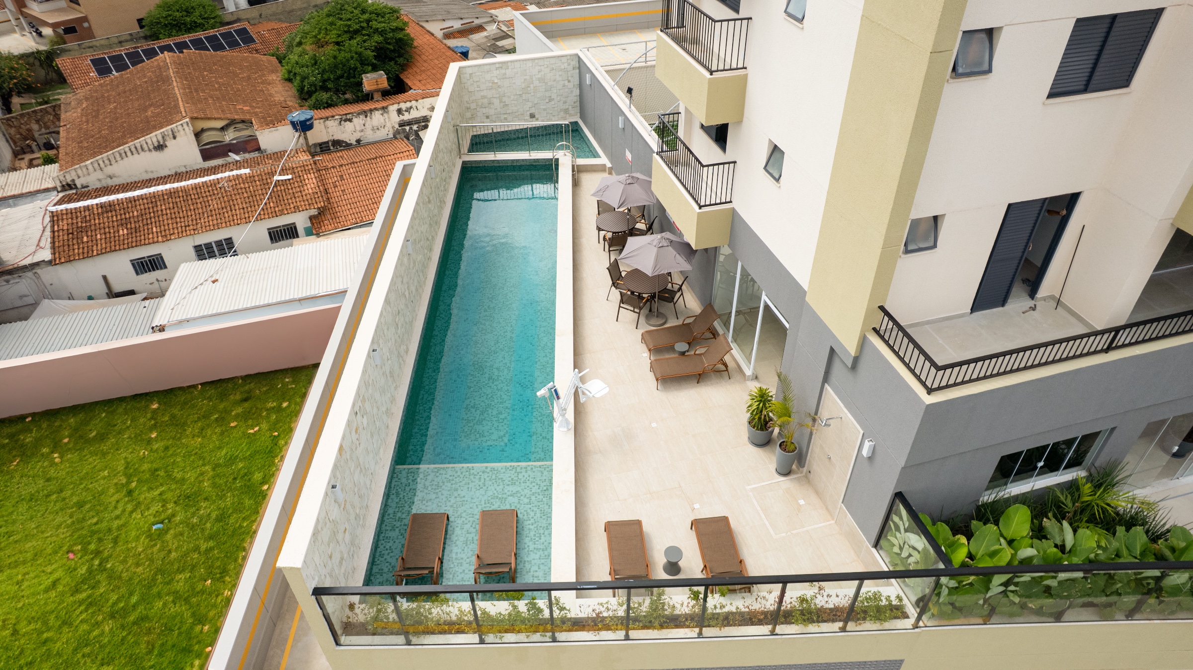Apartamento completo em armários — Apartamento à venda em Setor Pedro Ludovico (foto 1)