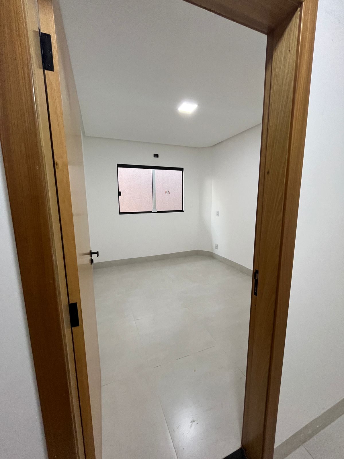 Casa 3 quartos em Sítios Santa Luzia, Aparecida de Goiânia · 126 m² — miniatura 8