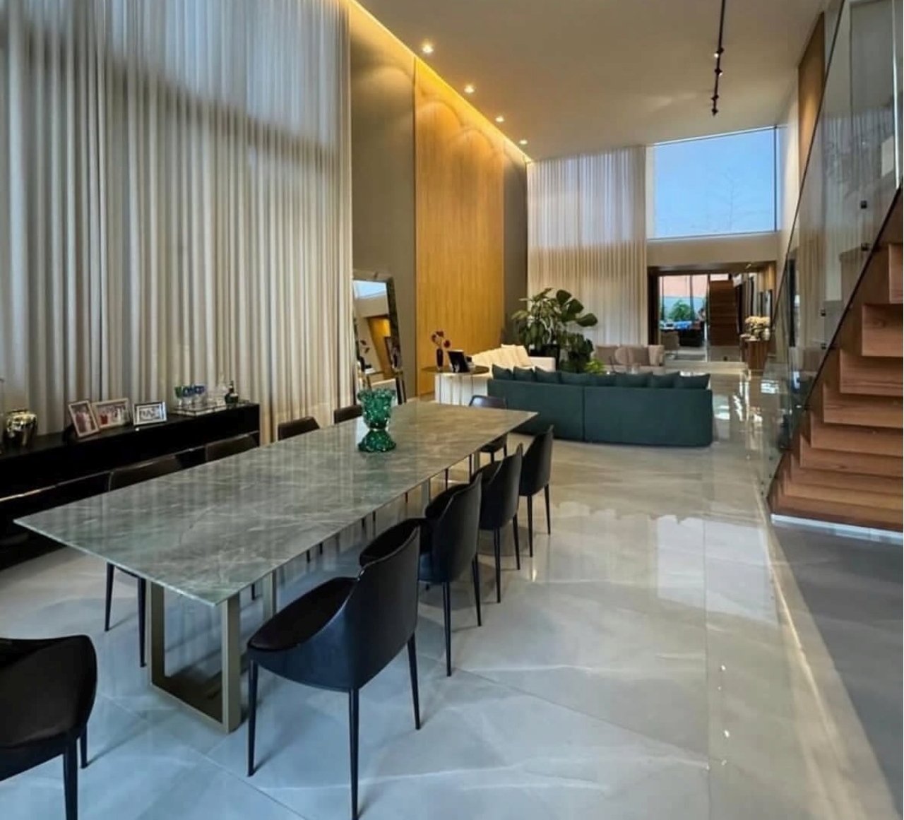 Sobrado luxuoso mobiliado, 4 suítes, elevador, piscina aquecida, A — miniatura 8