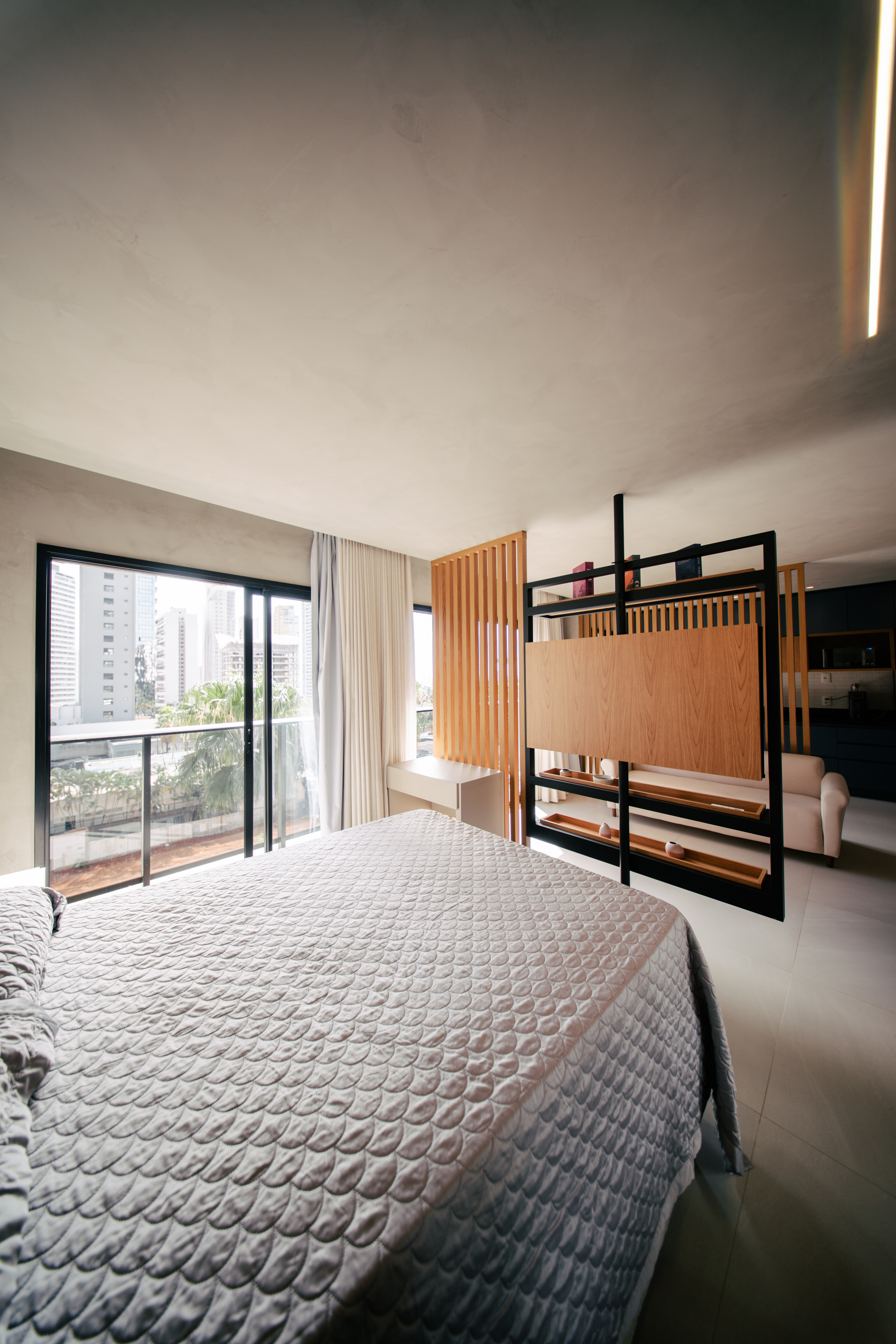 Apartamento mobiliado no Marista: 47 m² e 1 vaga no 5º andar — miniatura 4