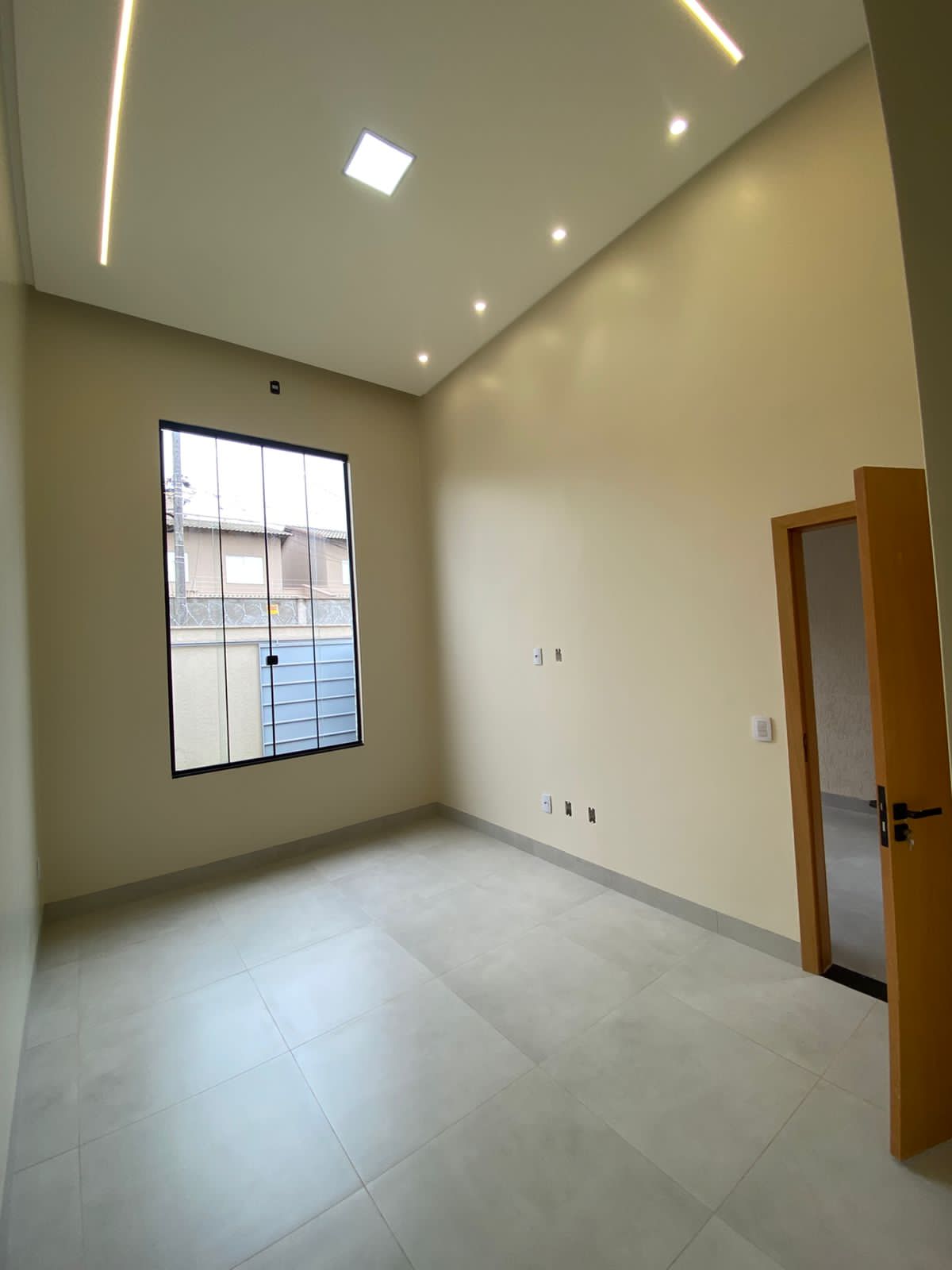 Casa 3 quartos em Sítios Santa Luzia, Aparecida de Goiânia · 119 m² — miniatura 4